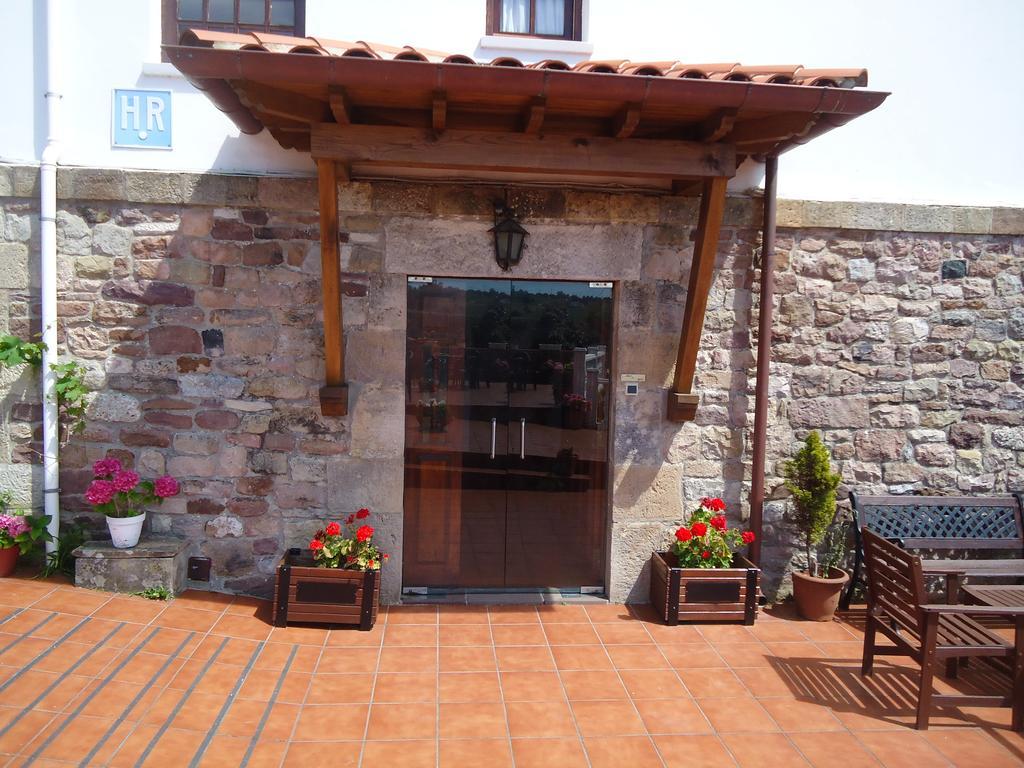 Hotel Montanes à Santillana del Mar Extérieur photo