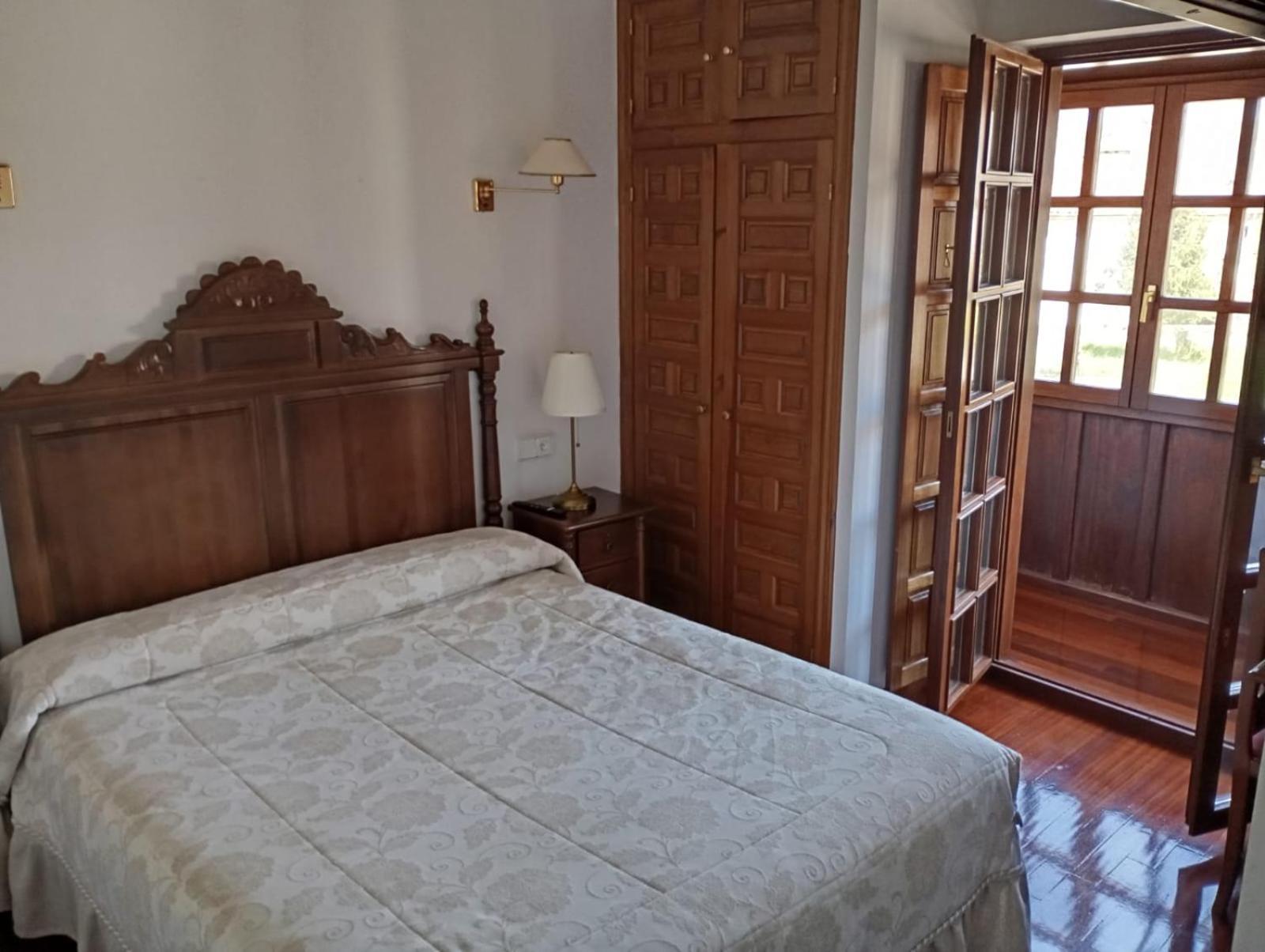 Hotel Montanes à Santillana del Mar Extérieur photo