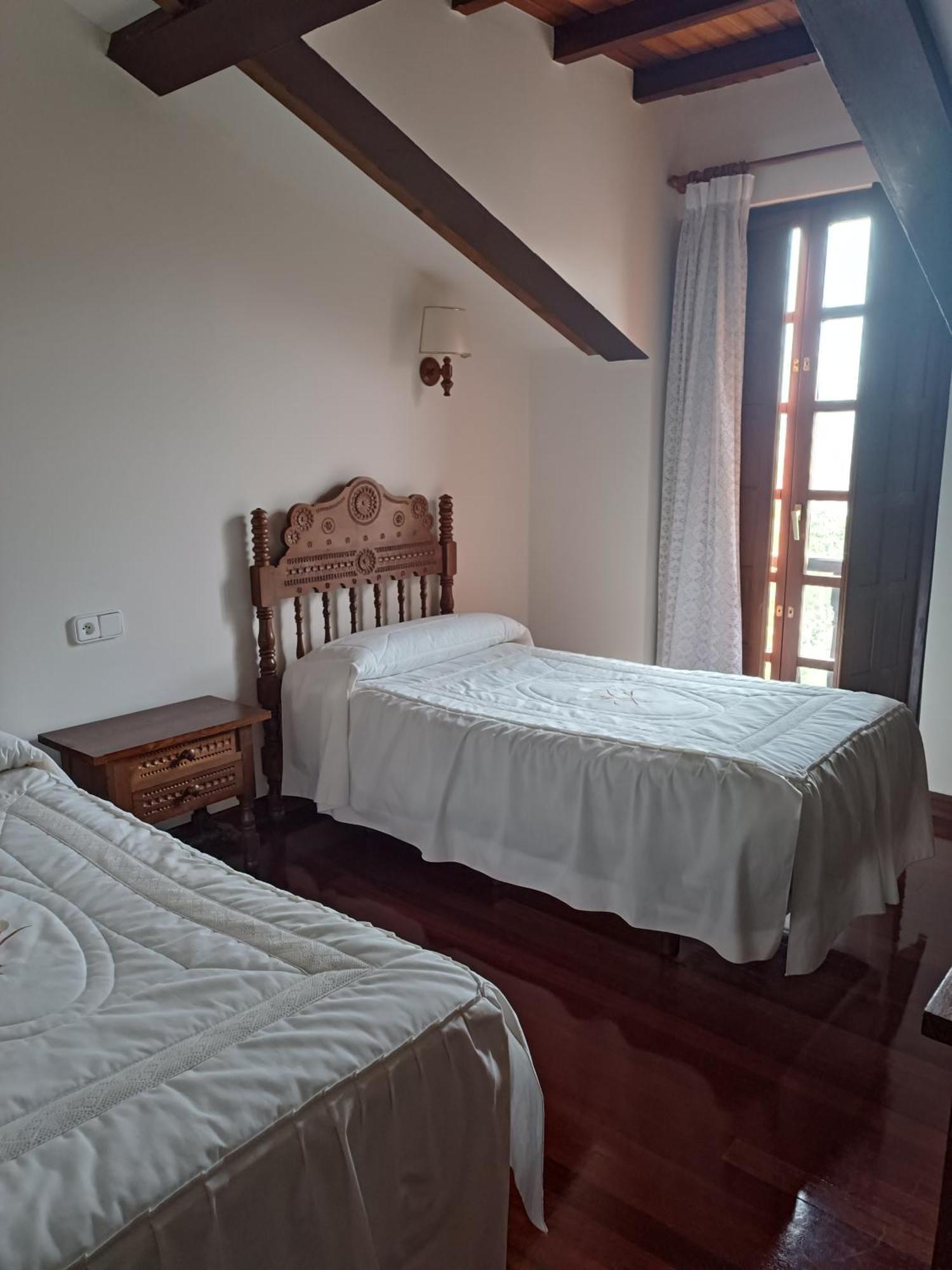Hotel Montanes à Santillana del Mar Extérieur photo