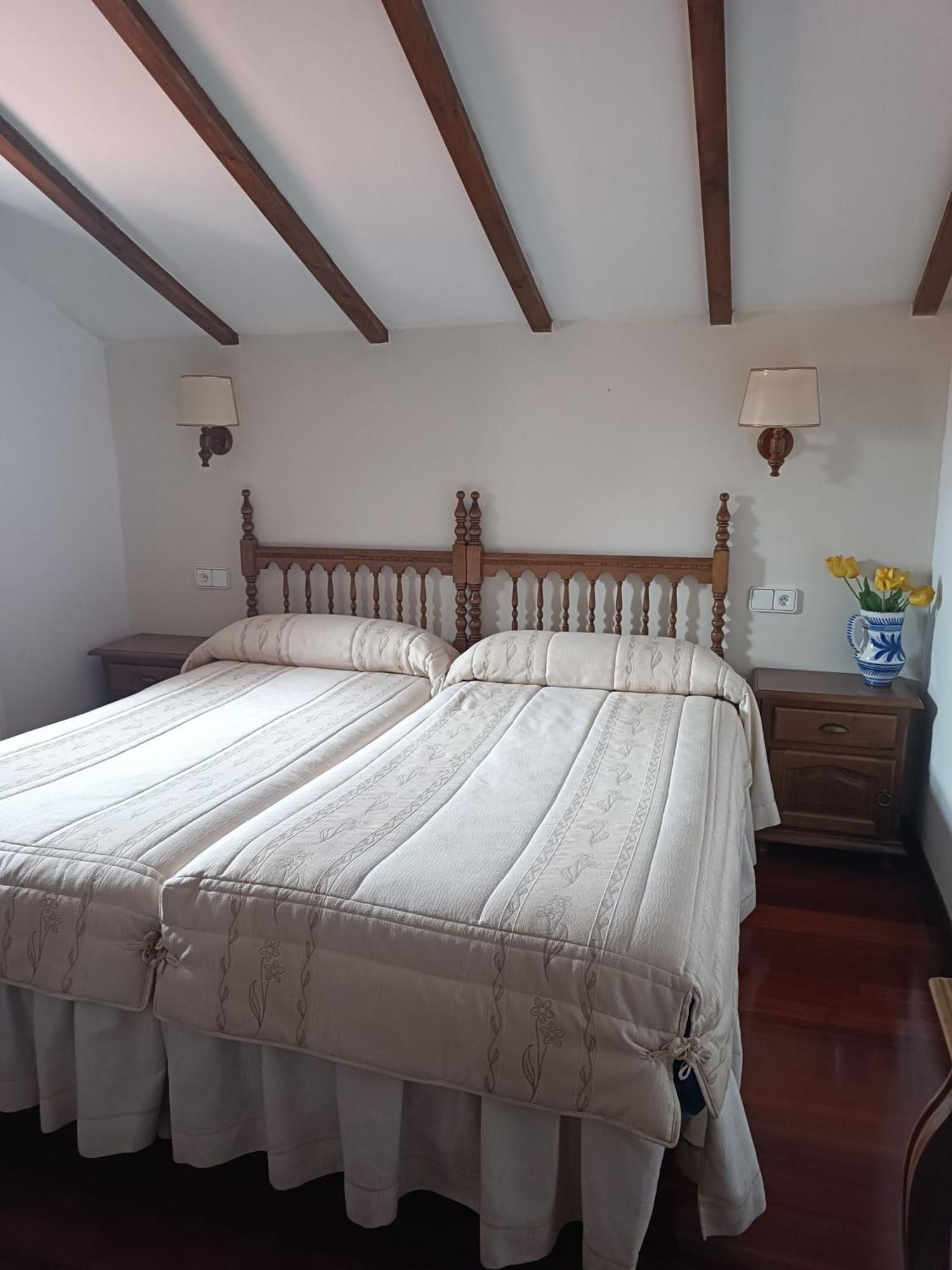 Hotel Montanes à Santillana del Mar Extérieur photo